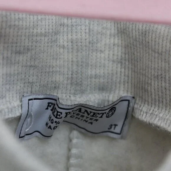 Toddler Girl 2 piece set - Picture 7 of 8